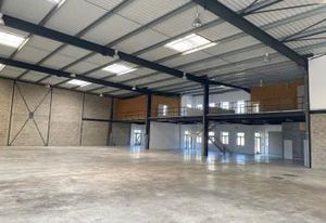 Location local d'activité Pierrefitte-sur-Seine - Proche A1/A86