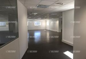 Location bureaux Valbonne - Proche gare routière et technopole