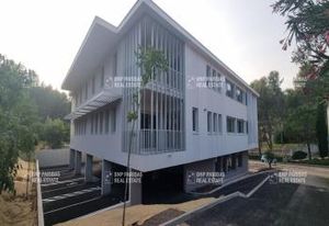 Location bureaux Saint-Gély-du-Fesc - Proche Montpellier Nord