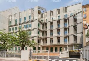 Location bureaux Issy-les-Moulineaux - Proche RER C et Tramway
