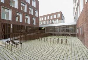 Bureaux à louer Lille - Parc Euratechnologies, proche centre-ville et canal de la Deûle