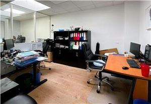 Bureaux à louer Paris 18 - Proche Porte de Saint-Ouen, accès PMR
