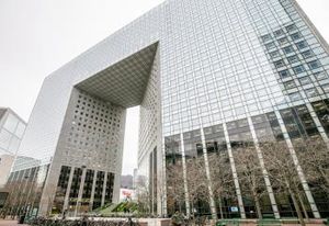 Location bureaux Puteaux La Défense - Quartier Valmy, proche transports