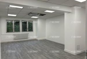 Vente bureaux Paris 18, proche métro Jules Joffrin