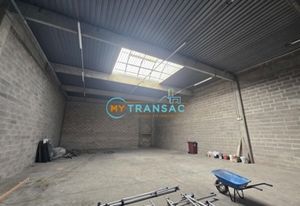 Location local d'activité Saint-Thibault-des-Vignes - Proche A4/A104