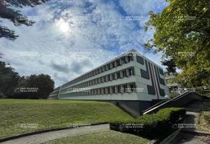 Location bureaux Écully - Proche transports en commun