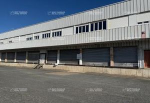 Location local d'activité Fleury-les-Aubrais - 4 quais