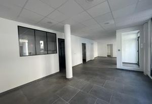 Location local commercial Évreux centre-ville - Proche transports