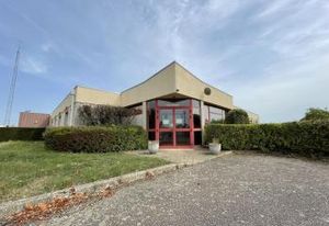 Vente bureaux La Madeleine-de-Nonancourt - Proche Dreux et axes routiers