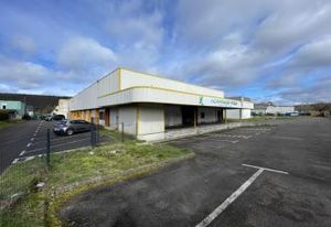 Location local d'activité Gravigny - Proche N154 vers A13