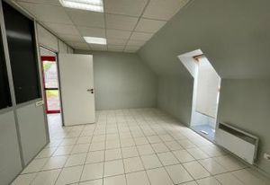 Location bureau Le Mesnil-Esnard - Proche bus et centre commercial