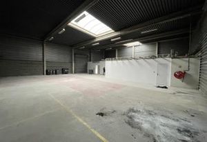 Local d'activité à louer Sotteville-lès-Rouen - Visibilité et accès direct au Boulevard Industriel