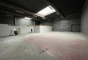 Local d'activité à louer Sotteville-lès-Rouen - Visibilité et accès direct au Boulevard Industriel