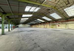 Entrepôt divisible à vendre Canteleu - Proximité Rouen et accès autoroutiers