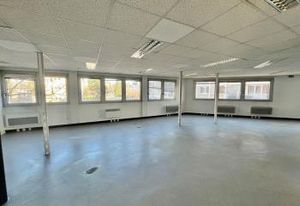 Location bureaux Rouen - Proximité Centre St Sever, administrations, autoroute A28