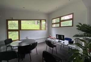 Vente bureaux Bois-Guillaume - Maison atypique avec parking