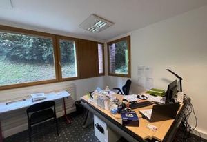 Vente bureaux Bois-Guillaume - Maison atypique avec parking
