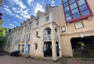 Bureaux à vendre Rouen Saint-Sever - Métro et centre commercial