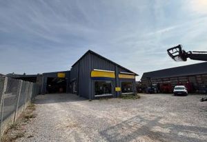 Location local d'activité Buchy - Proche A28 et gare