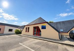 Location bureaux Le Mesnil-Esnard - Proche bus et centre commercial