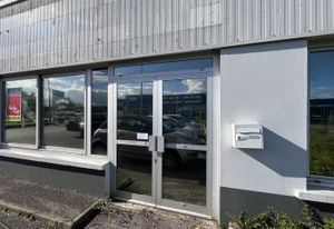 Local commercial à louer Nogent-sur-Oise - Proche voies rapides