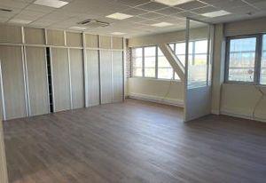 Location bureaux Beauvais - Quartier Saint-Quentin, parking privatif
