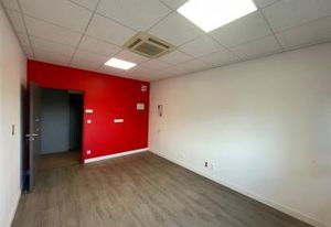 Location bureaux Compiègne ZAC Mercieres - Proche aéroport Roissy-CDG