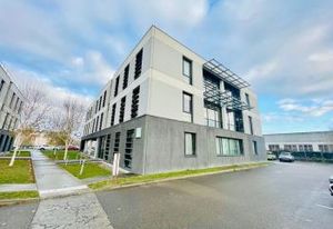 Vente bureaux Compiègne - Proche gare, aéroports et axes routiers