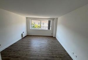 Location bureaux Senlis centre - Proche gare routière et A1