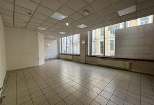 Location bureaux Saint-Quentin centre-ville - Proche gare SNCF et autoroutes