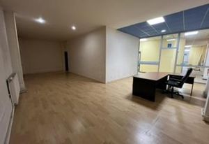 Location bureaux Saint-Quentin centre-ville - Proche gare SNCF et autoroutes