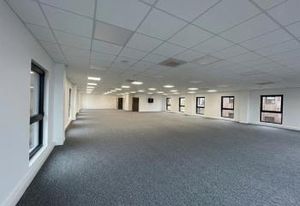 Bureaux à vendre Saint-Quentin - Proche autoroutes A26 et A29