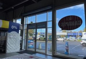 Location local commercial Soissons - Zone commerciale