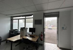 Location bureau Saint-Quentin - Proche A26, A29 et centre commercial