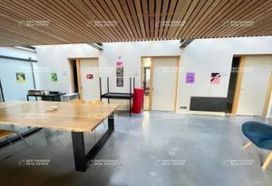 Vente bureaux Nantes - Proche gare avec patio et terrasse