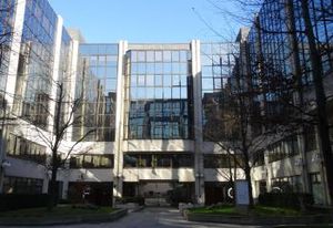 Location bureaux Boulogne-Billancourt - Proximité transports et commerces