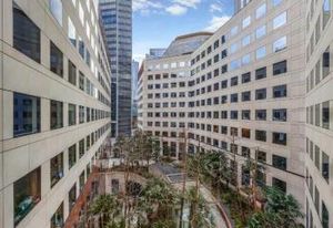 Bureaux à louer Courbevoie - Proximité La Défense