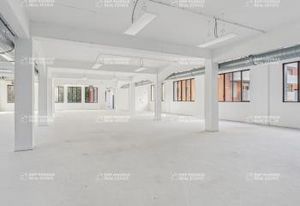 Location bureaux Gentilly - Proche RER B et centre commercial