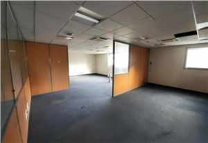 Bureaux à louer Torcy - Proche arrêt de bus