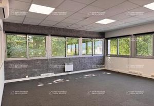 Location bureaux Saint-Martin-le-Vinoux - Proximité A480 et commerces