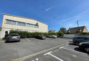 Vente bâtiment indépendant Éragny
