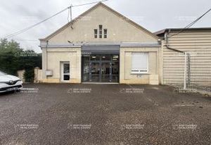 Locaux d'activité et bureaux à vendre Clouange