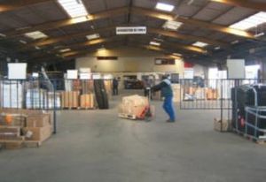 Messagerie à vendre La Chaussée-Saint-Victor - Nombreux accès quais