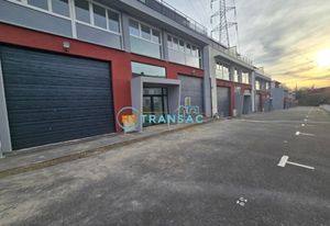 Location local d'activité Gagny - Accès RER E et A3