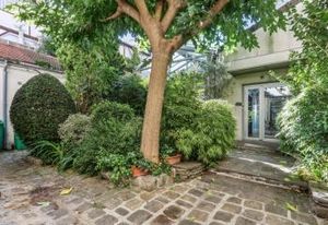 Location bureaux Paris 11 - Immeuble en copropriété