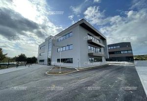 Location bureaux Dijon Nord - Fontaine-lès-Dijon - Proche parking
