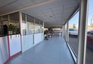 Location local commercial 900 m² Mably - Axe n°2
