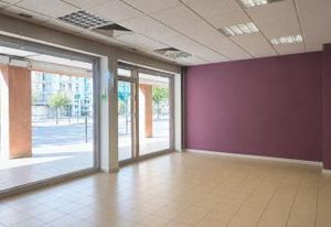 Local commercial Saint-Chamond centre-ville - Vitrine 9mL