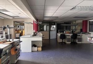 Bureaux à vendre/ louer Saint-Etienne - Proche RN 88, gare et tram