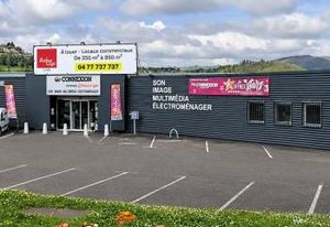 Location local commercial Unieux - Rond-point principal